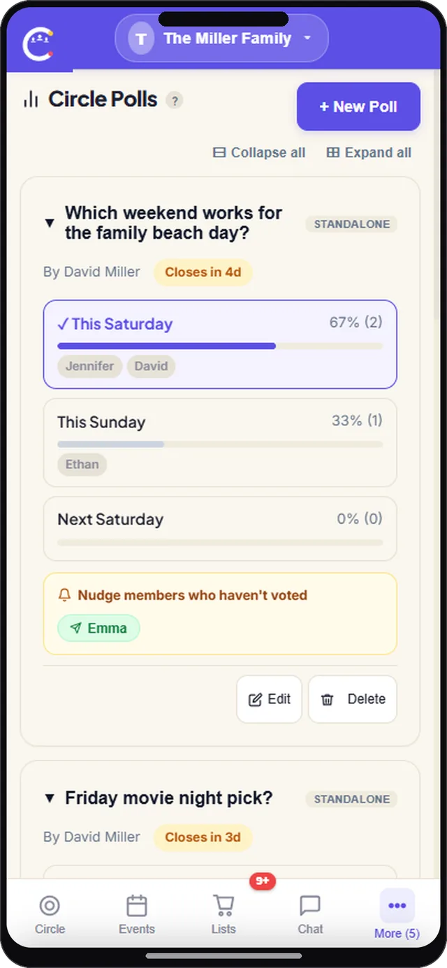 Family poll to vote on weekend plans in the CircleUs family organizer app